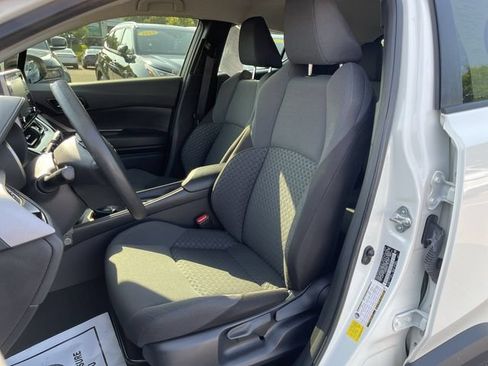 Certified 2020 Toyota C-HR LE FWD image 14