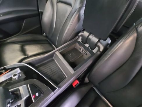 Used 2019 Audi Q7 3.0T Premium Plus w/ Premium Plus Package AWD/4WD image 27