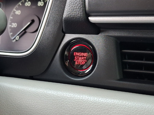 Used 2025 Honda Pilot EX-L image 25