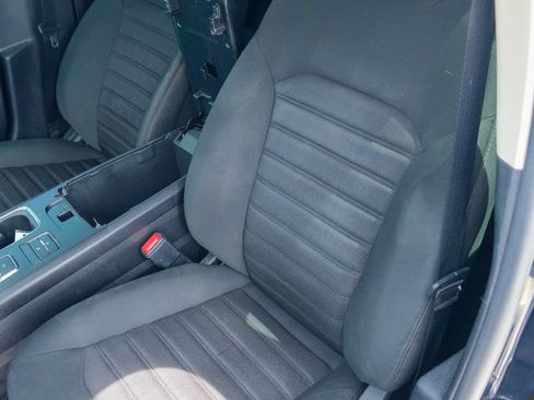 Used 2020 Ford Fusion SE FWD image 15