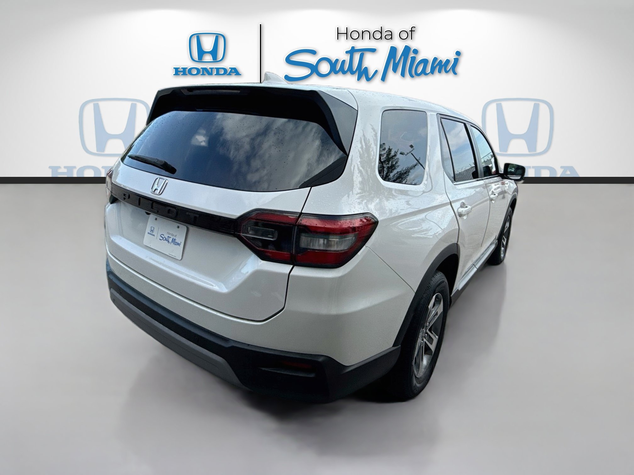 Certified 2023 Honda Pilot EX-L image 7