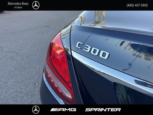 Used 2018 Mercedes-Benz C 300 4MATIC Sedan image 5