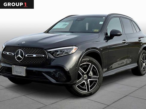 Used 2026 Mercedes-Benz GLC 300 4MATIC image 1