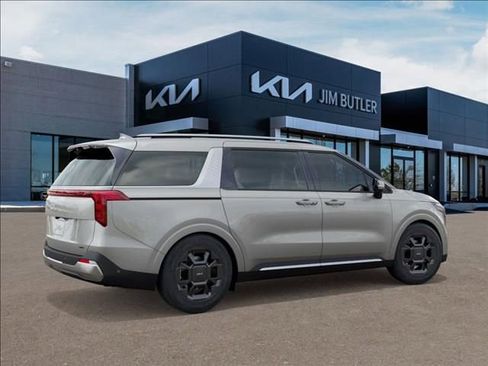 New 2026 Kia Carnival SX image 6