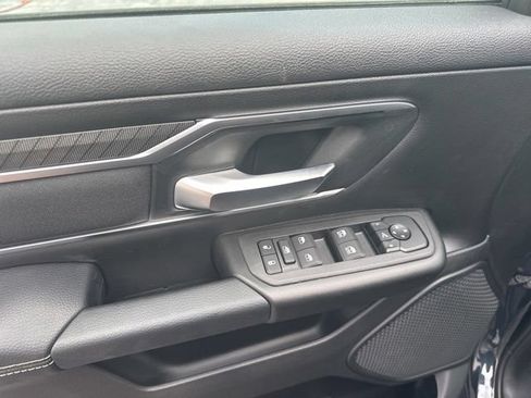 New 2026 RAM 1500 4x4 Crew Cab image 18