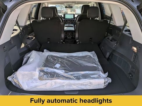 New 2025 Lincoln Aviator Reserve w/ Equipment Group 201A image 24