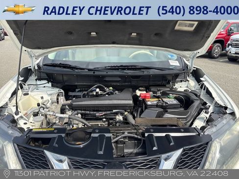 Used 2014 Nissan Rogue S FWD image 15