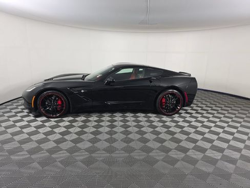 Used 2019 Chevrolet Corvette Stingray Coupe w/ 2LT Preferred Equipment Group RWD image 2