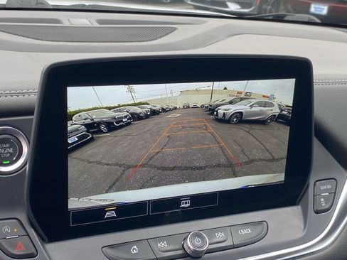 Used 2025 Chevrolet Blazer LT AWD/4WD image 19