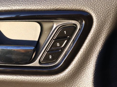 Used 2024 Dodge Durango GT image 15