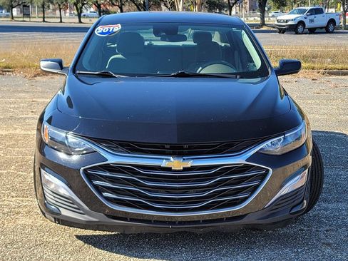 Used 2019 Chevrolet Malibu LS w/ Driver Confidence Package II image 2