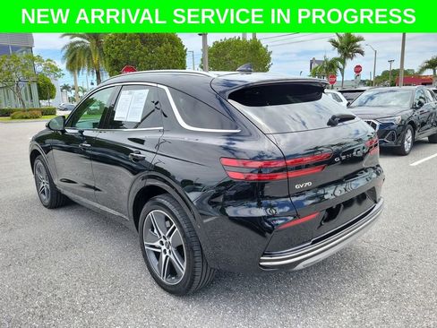Used 2026 Genesis Electrified GV70 Advanced image 3