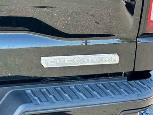 Used 2024 GMC Sierra 1500 Elevation image 48