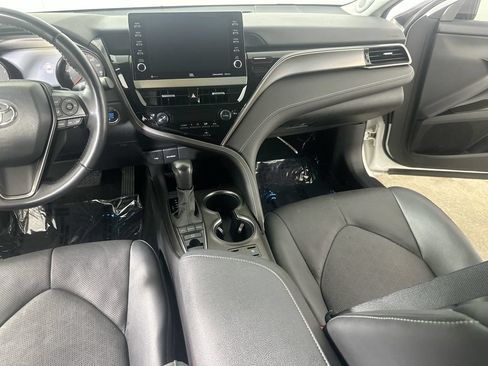Used 2021 Toyota Camry XSE w/ Navigation Package FWD image 19