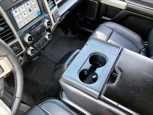 Used 2018 Ford F150 Lariat image 17