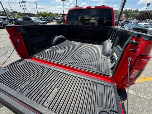 Used 2022 Ford F150 XLT w/ XTR Package image 32