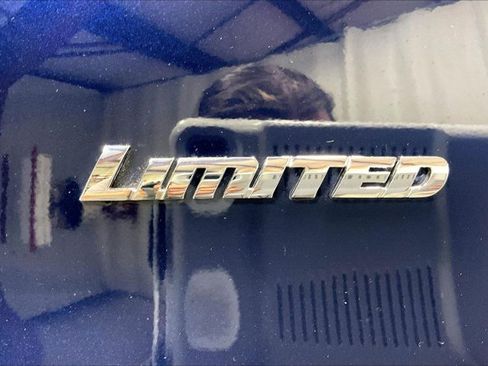 Certified 2024 Toyota 4Runner Limited AWD/4WD image 9