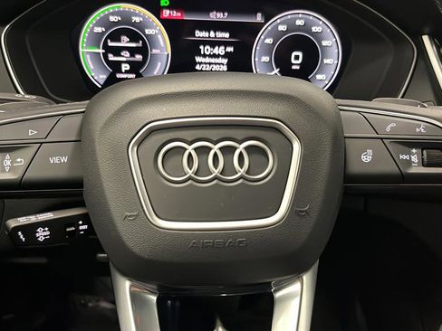 Used 2024 Audi Q5 e Premium w/ Convenience Package AWD/4WD image 16