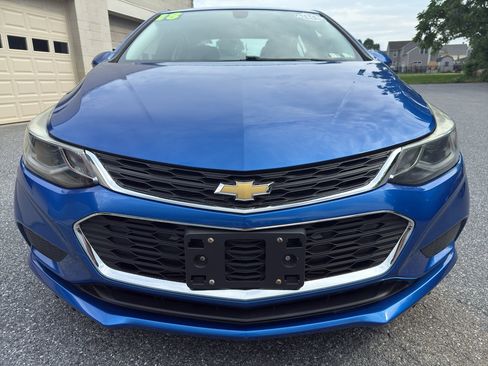 Used 2018 Chevrolet Cruze LT FWD image 8