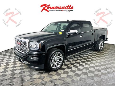 Used 2018 GMC Sierra 1500 Denali w/ Denali Ultimate Package image 3