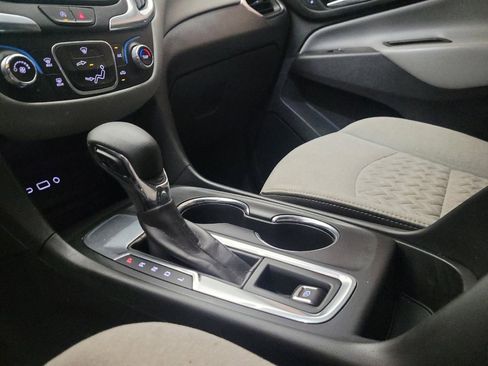 Used 2024 Chevrolet Equinox LS w/ LS Convenience Package FWD image 26