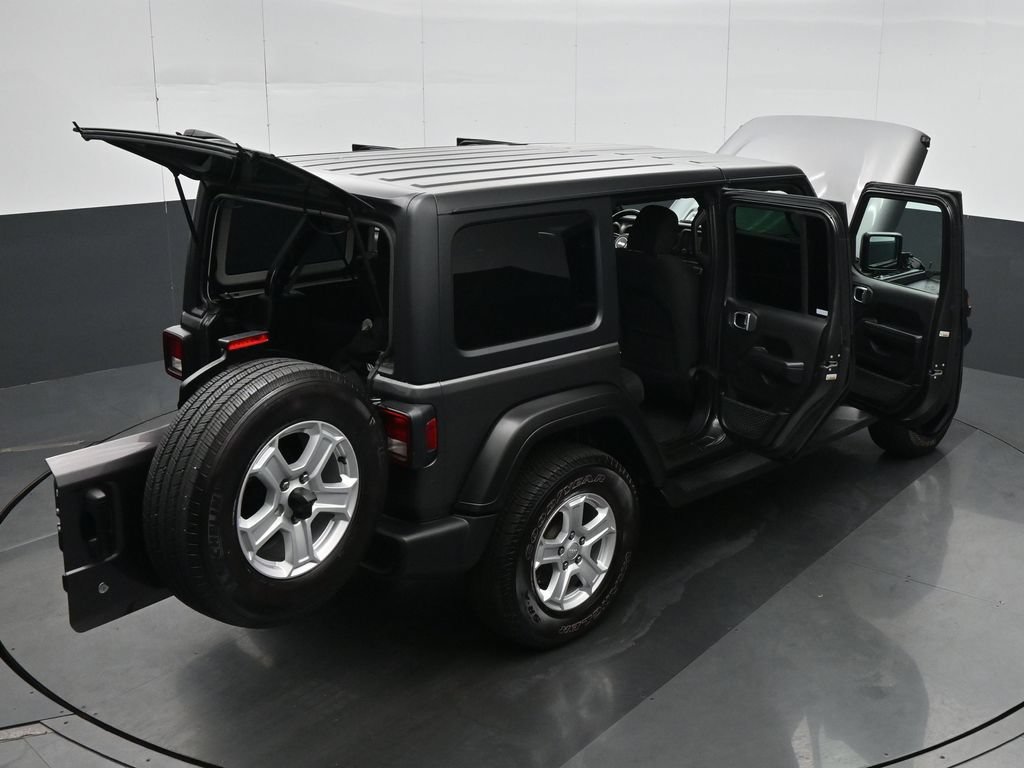 Used 2018 Jeep Wrangler Unlimited Sport AWD/4WD image 39