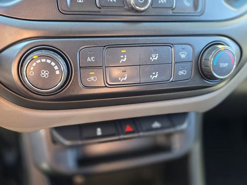 Used 2017 Chevrolet Colorado W/T w/ WT Convenience Package image 26