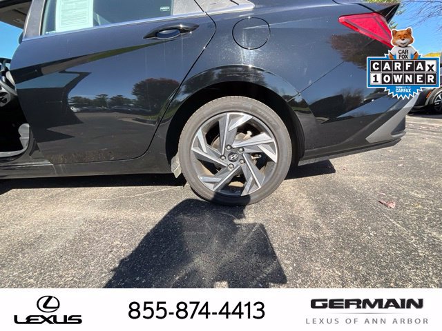 Used 2025 Hyundai Elantra Limited FWD image 24