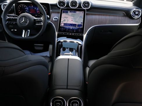 Certified 2026 Mercedes-Benz GLC 300 4MATIC image 13