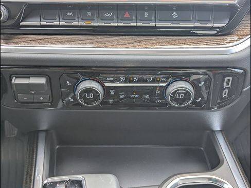 New 2026 Chevrolet Silverado 1500 RST w/ Convenience Package II AWD/4WD image 26