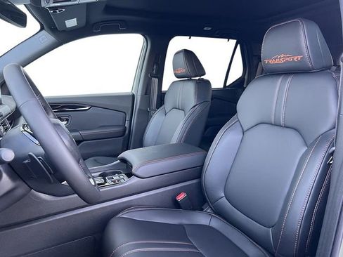 New 2026 Honda Pilot TrailSport image 11