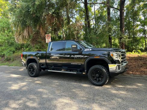 Used 2023 GMC Sierra 2500 SLE AWD/4WD image 3