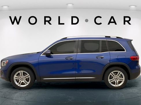 Used 2021 Mercedes-Benz GLB 250 GLB 250 w/ Premium Pkg, Leathe image 4