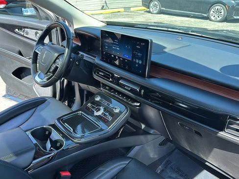 Used 2023 Lincoln Nautilus Reserve w/ Equipment Group 201A image 14