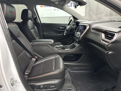 Used 2023 GMC Acadia AT4 w/ Preferred Package AWD/4WD image 21
