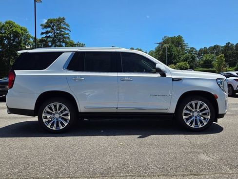 Used 2022 GMC Yukon Denali AWD/4WD image 6