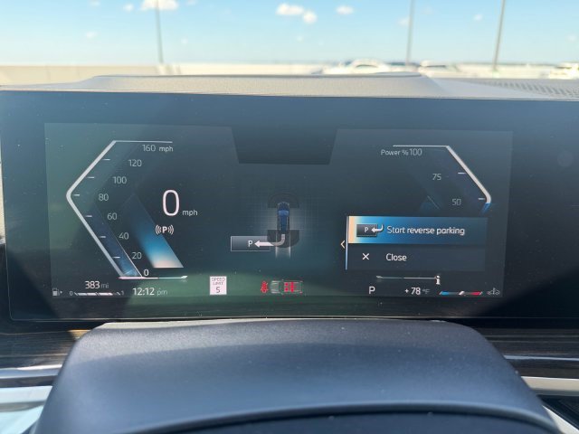 Used 2025 BMW X7 xDrive40i AWD/4WD image 14