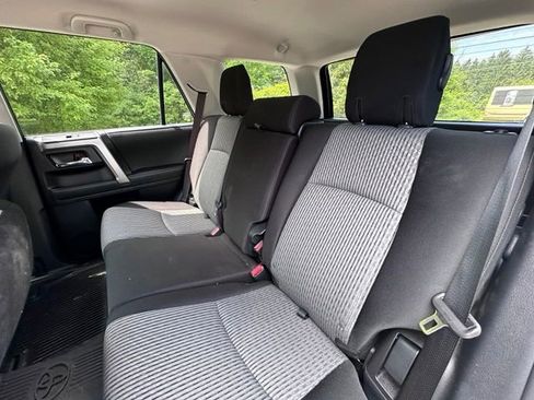 Used 2023 Toyota 4Runner SR5 AWD/4WD image 11
