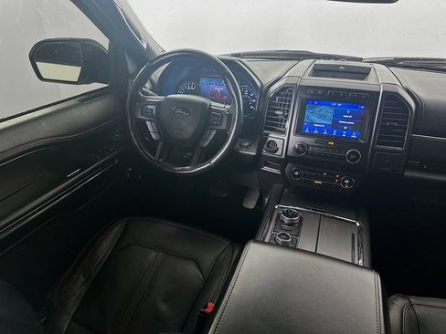 Used 2020 Ford Expedition Limited w/ Equipment Group 303A AWD/4WD image 19