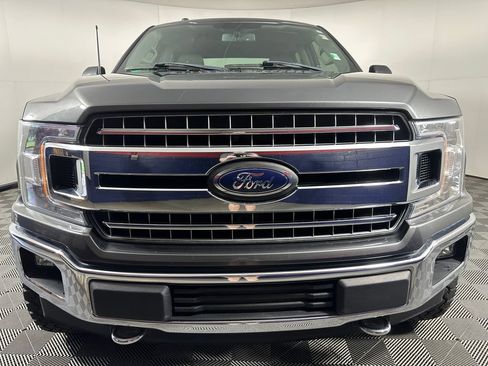 Used 2018 Ford F150 XLT w/ Equipment Group 302A Luxury AWD/4WD image 8