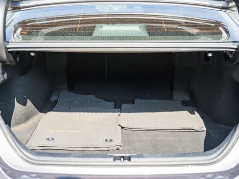 Used 2021 Toyota Camry LE FWD image 9