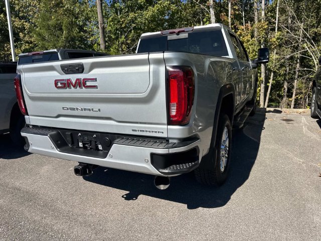 Used 2022 GMC Sierra 2500 Denali AWD/4WD image 10