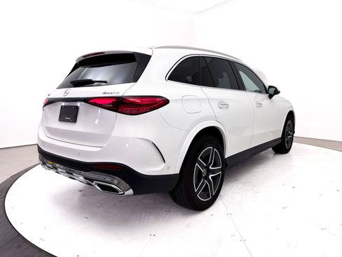 Used 2025 Mercedes-Benz GLC 300 4MATIC image 18