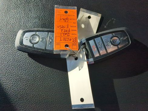 Certified 2021 Ford F450 Lariat w/ Lariat Ultimate Package image 28