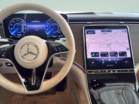 Certified 2022 Mercedes-Benz EQS 450+ Sedan image 24