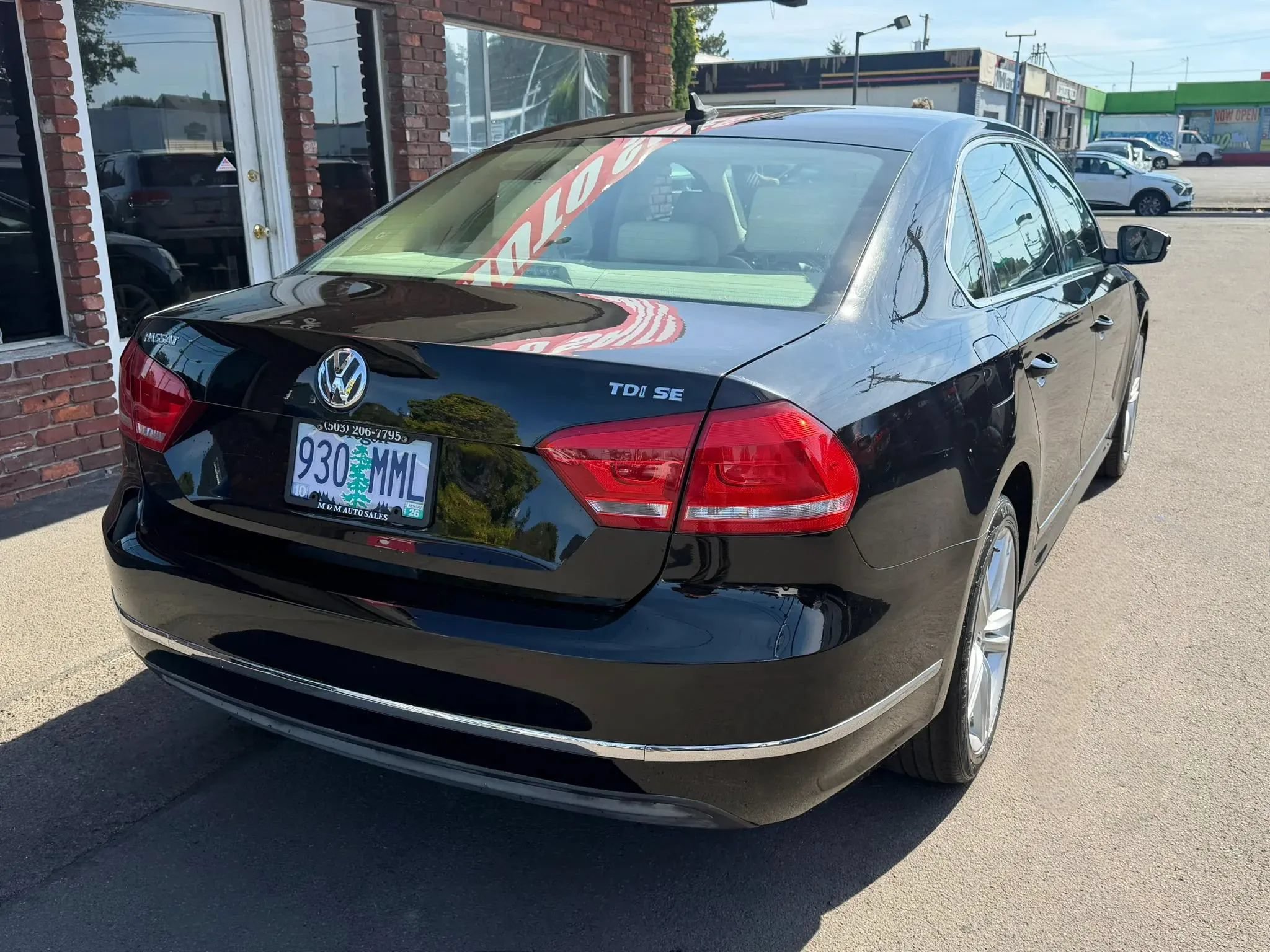Used 2013 Volkswagen Passat TDI SE FWD image 3