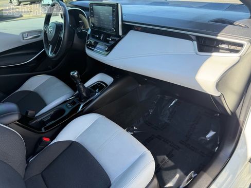 Used 2021 Toyota Corolla XSE w/ Carpet Mat Package (TMS) image 25