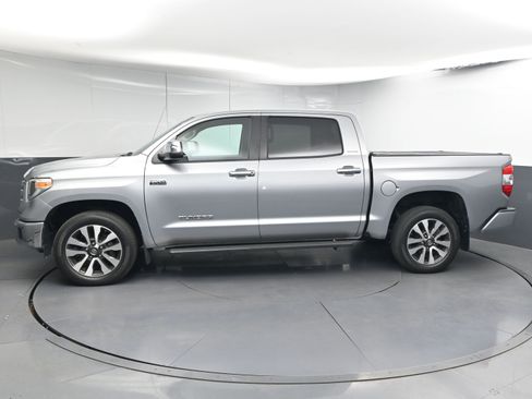 Used 2019 Toyota Tundra Limited w/ Limited Premium Package image 5