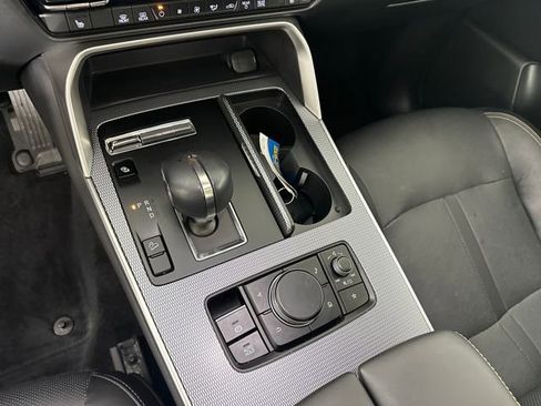 Used 2024 MAZDA CX-90 Plug-In Hybrid w/ Premium Pkg image 20