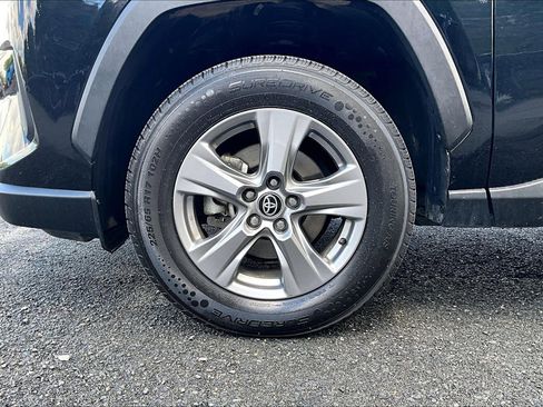 Used 2024 Toyota RAV4 XLE image 9